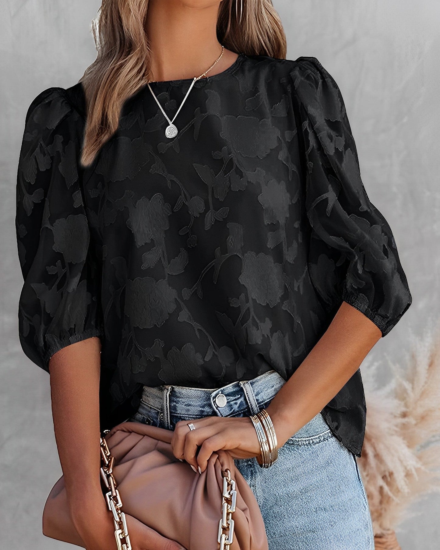 Dorrothea - Chiffon blouse with puff sleeves