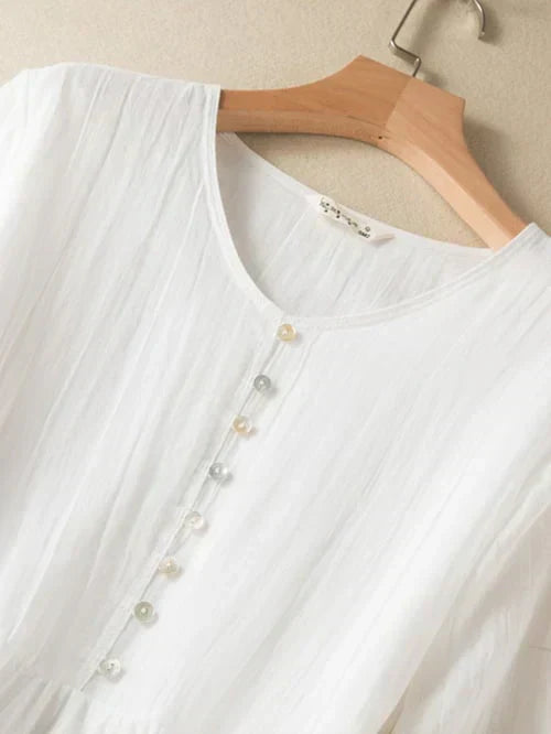 Sabine - Timeless Retro in a Modern Style