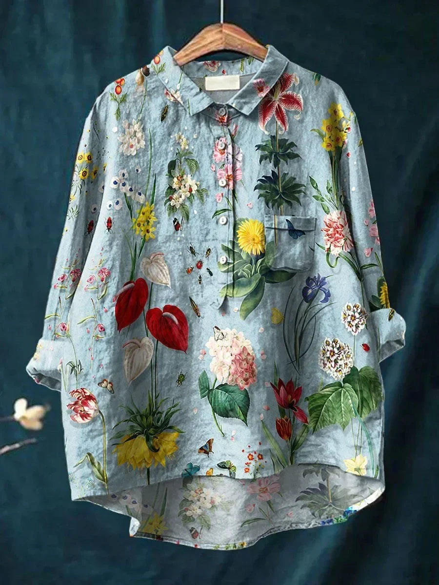Vera - Fashionable blouse with a loose fit and floral design