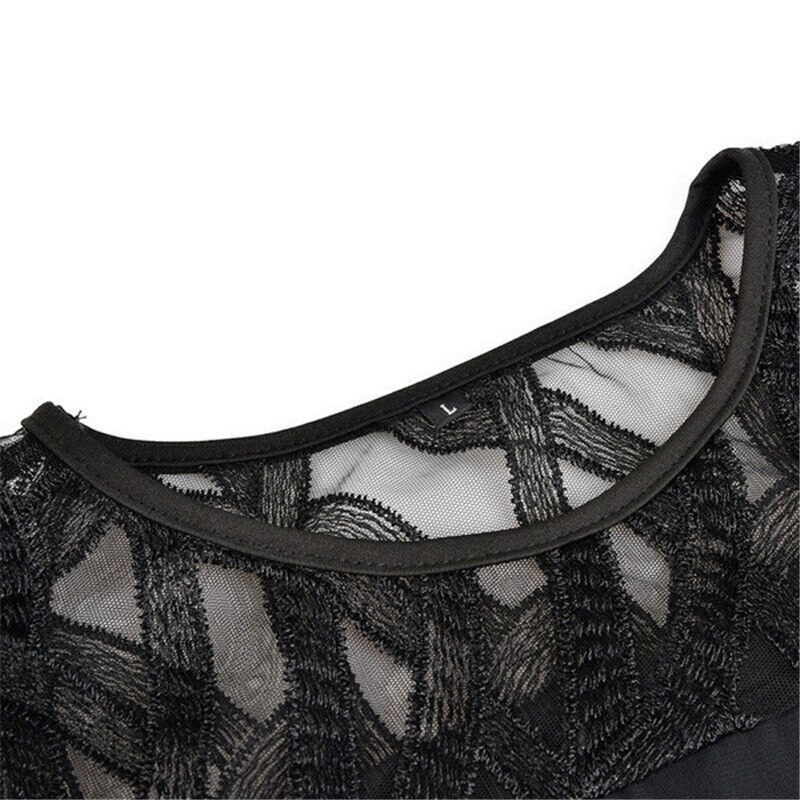 Annika – Dress with open sleeves and a flattering fit