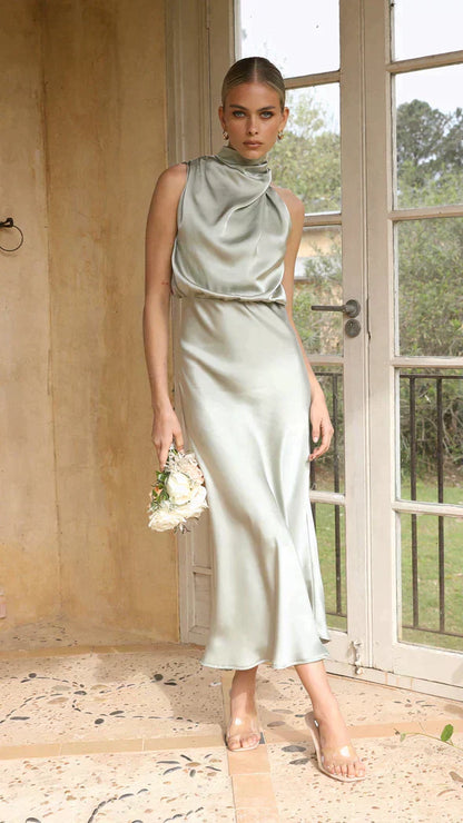 Juris - Stylish long shimmering dress for special events