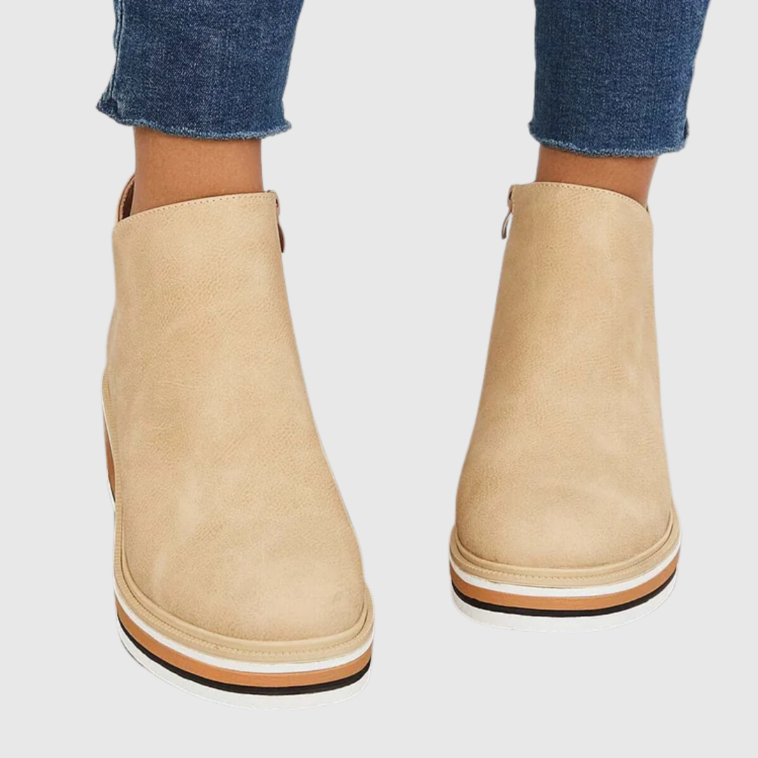 Zelie – Elegant Boots with Slim Silhouette