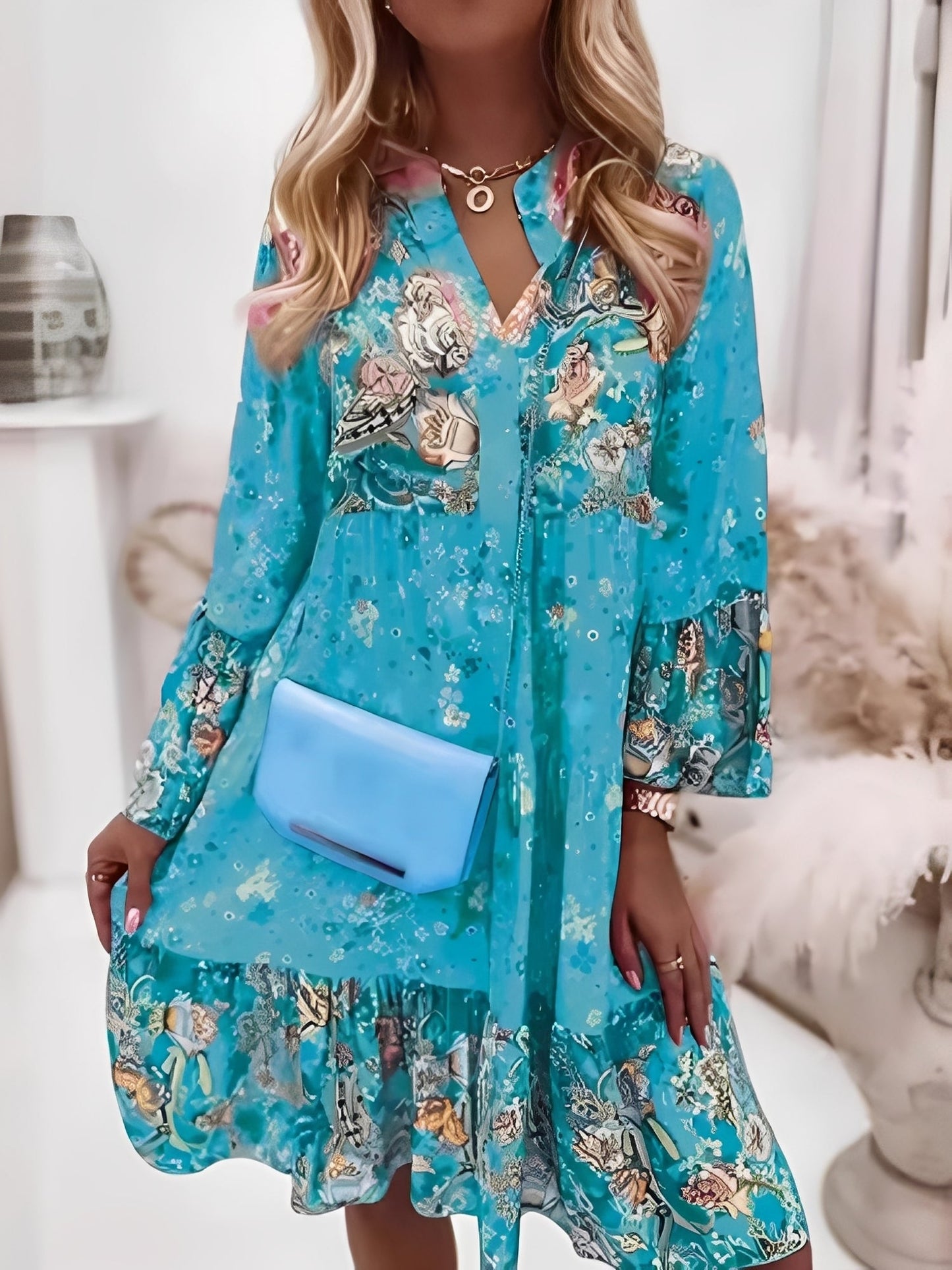 Jessie - Chic, loosely fitted party dress for women