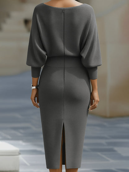 Wendy - Sophisticated Midi Dress with Draped Collar