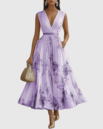 Adeline – Flowing Maxi Dress with Elegant Pleats