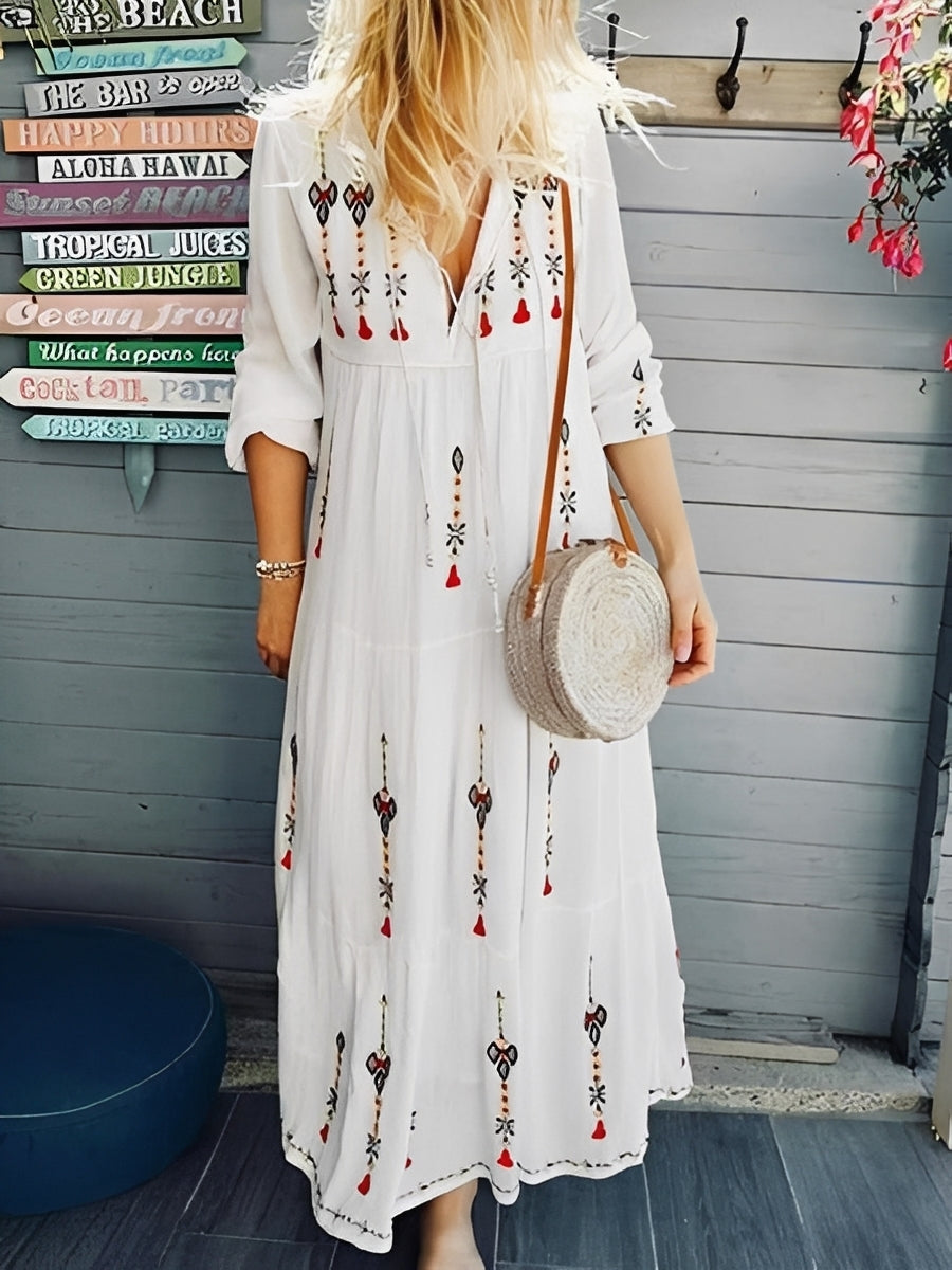 Jean - Boho dress with V-neck and floral pattern for women