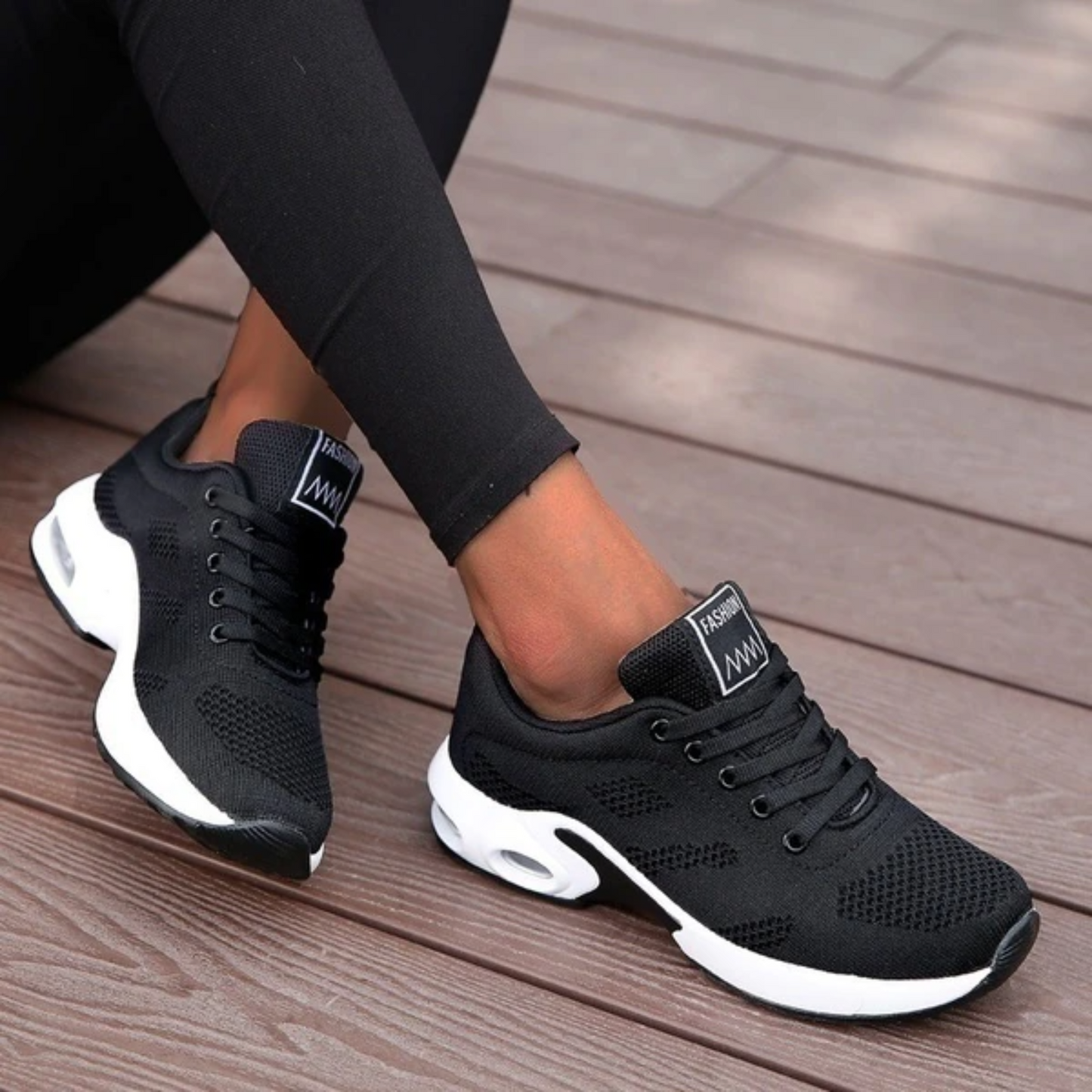 Lina - Lightweight Orthopedic Sneakers with Breathable Padding