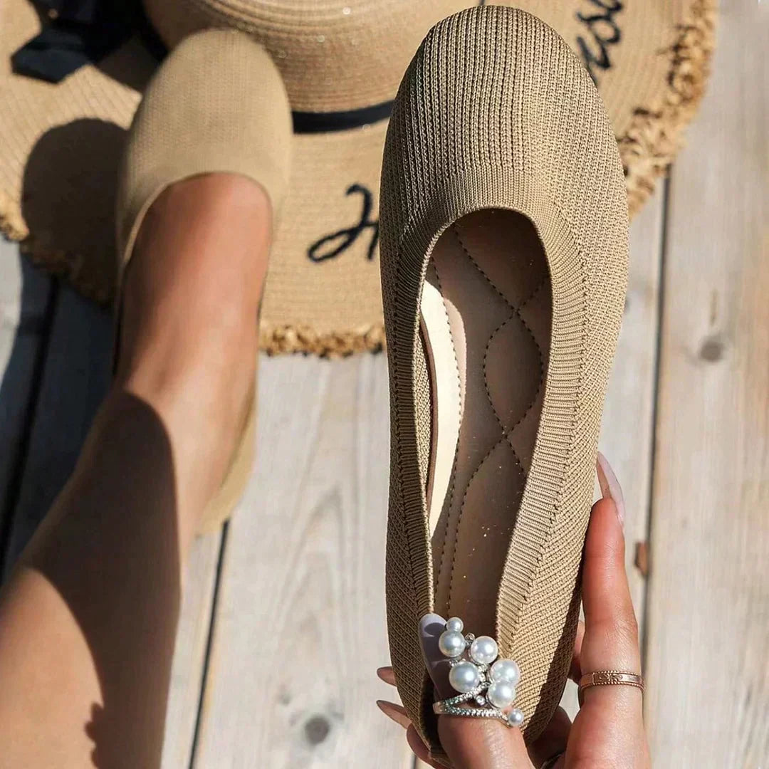 AirStep – Lightweight and Non-Slip Shoes