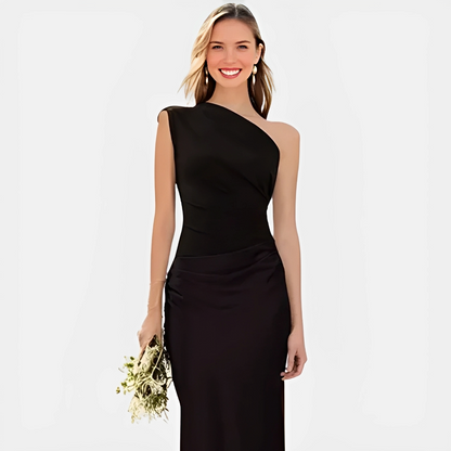 Tara – Chic Dress with Asymmetrical Collar and Straight Skirt