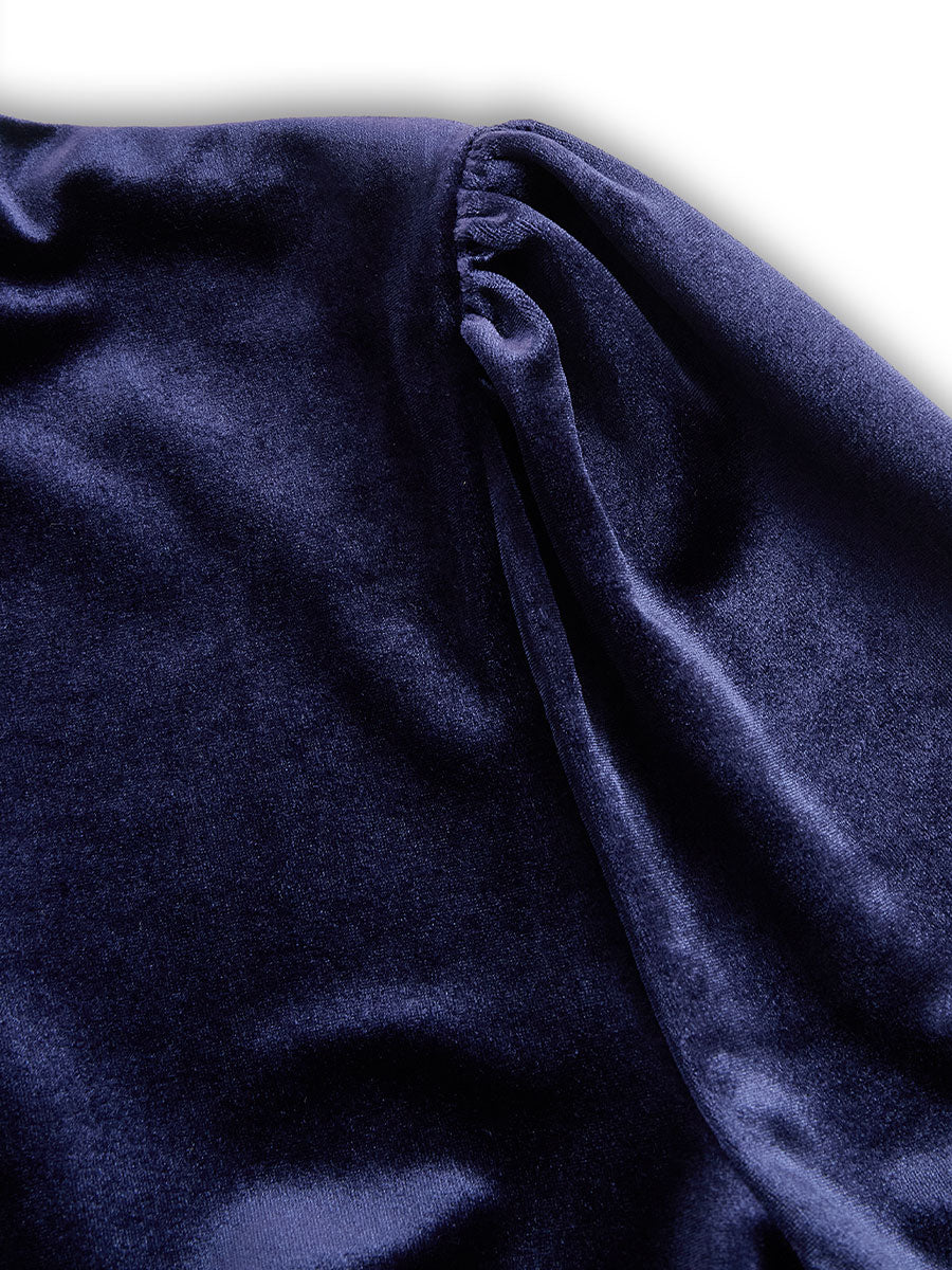 Brianna – Elegant Midi Velvet Dress