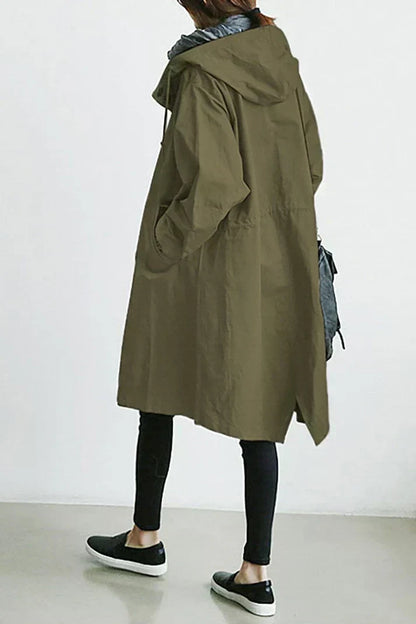 Mara – Hooded waterproof trenchcoat for rainy weather