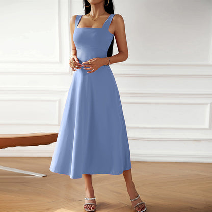 Bertha - Elegant sleeveless dress for women