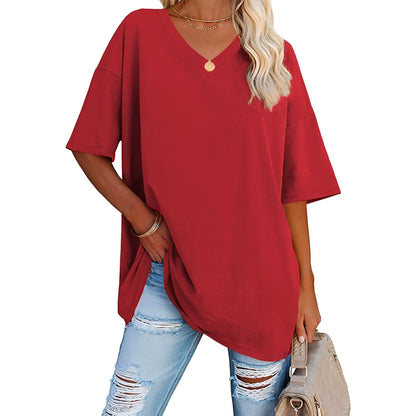 Caroline - Casual, loose-fitting V-neck shirt for women