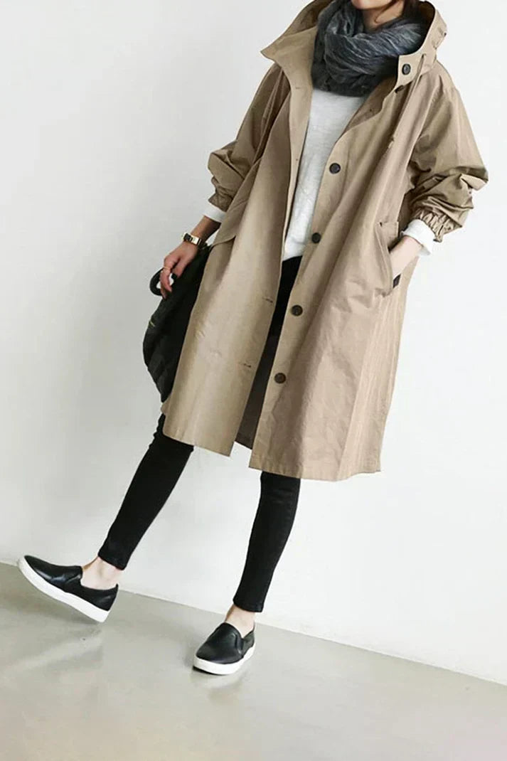 Mara – Hooded waterproof trenchcoat for rainy weather