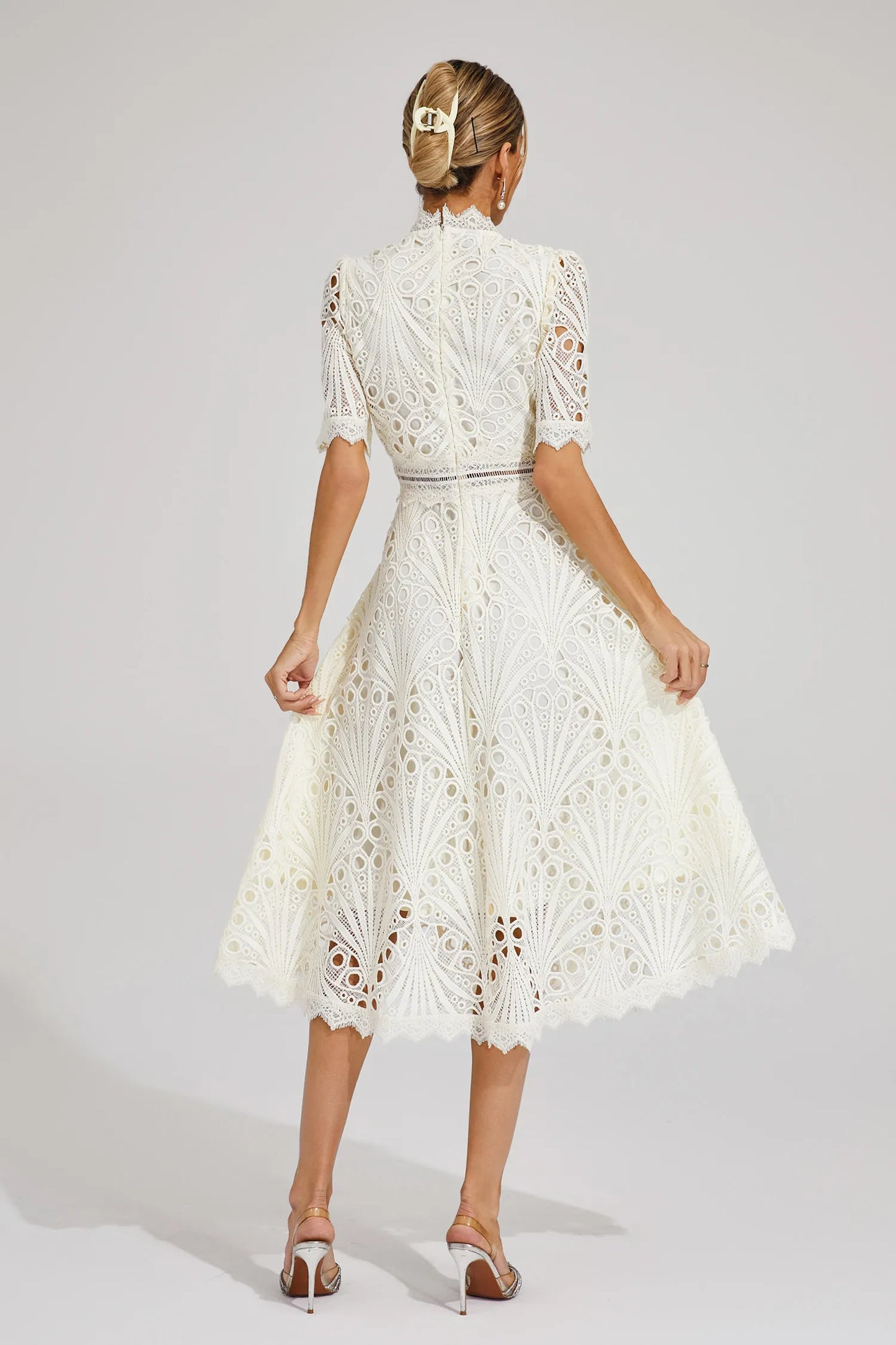 Pierre - Lace midi dress with elegance and refinement