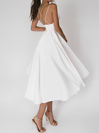Colline – Women’s summer dresses with slender straps for sunny days