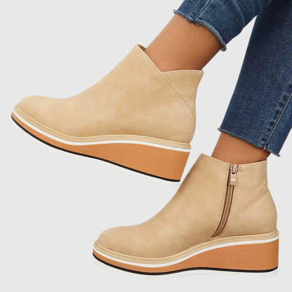 Zelie – Elegant Boots with Slim Silhouette