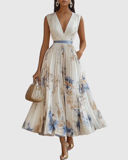 Adeline – Flowing Maxi Dress with Elegant Pleats