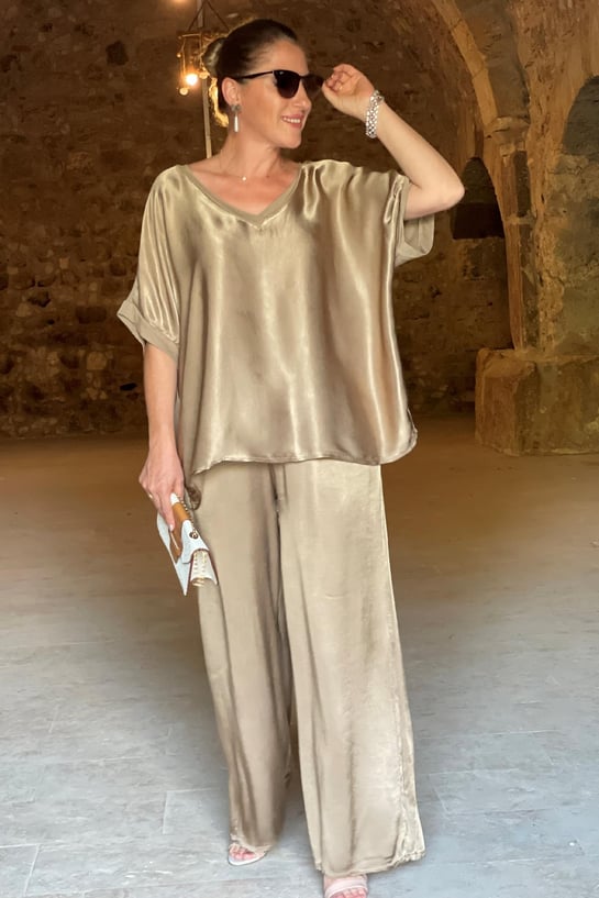 Brittany - Satin Elegance Set