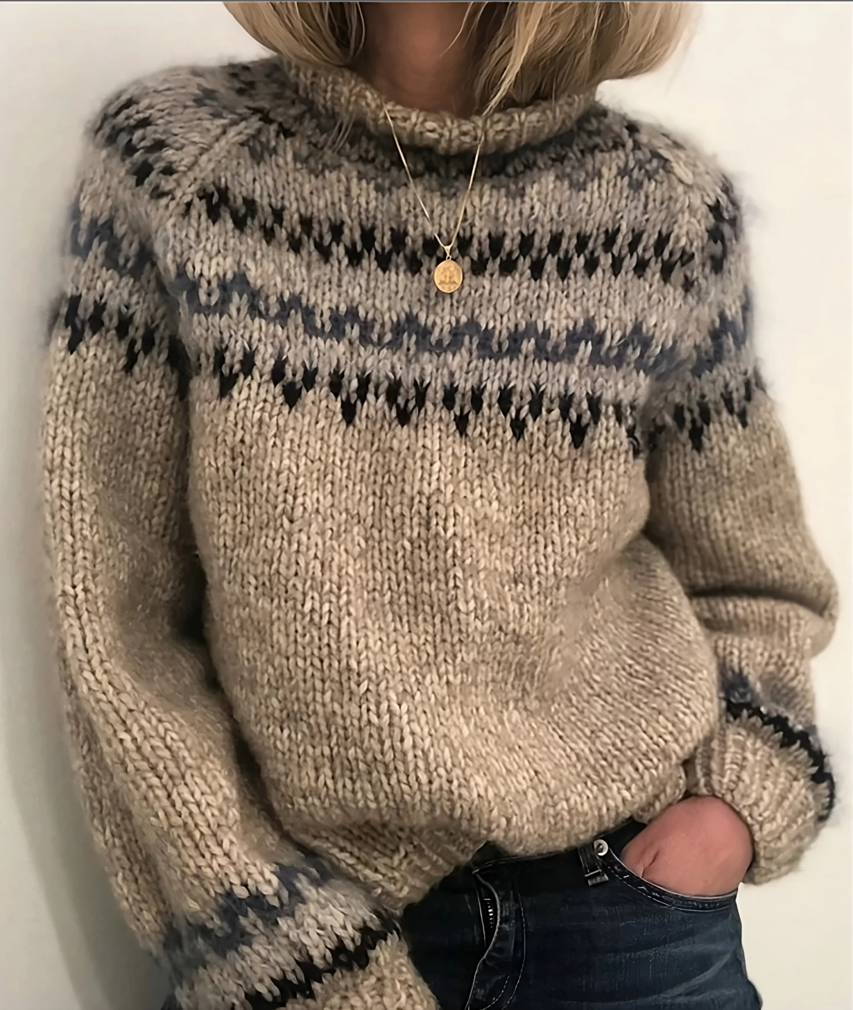 Oona - Cozy Sweater Made of Icelandic Wool with Turtleneck