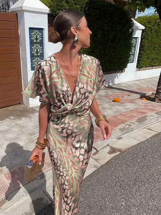 Cosima - Women's V-neck dress