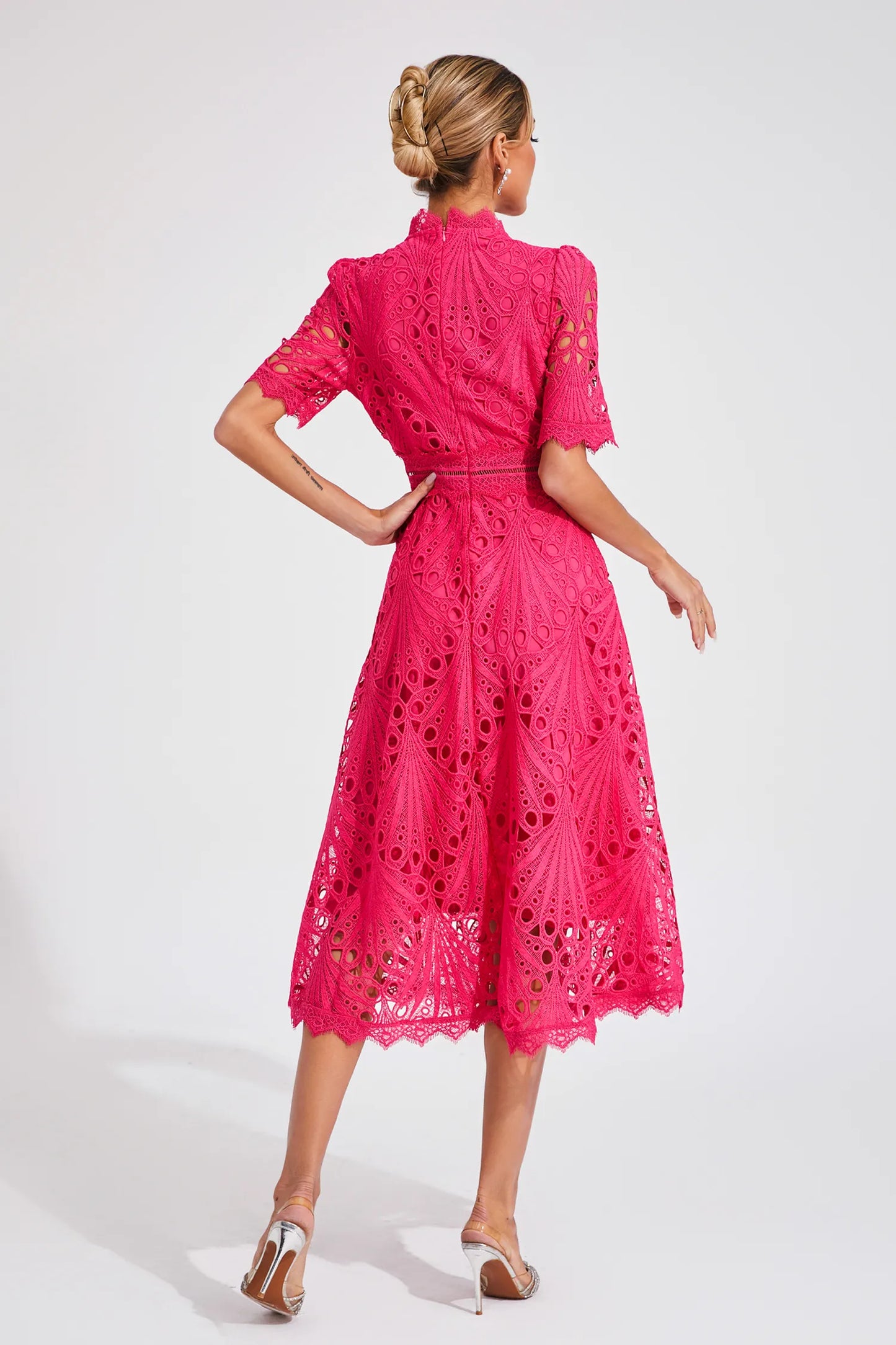 Pierre - Lace midi dress with elegance and refinement