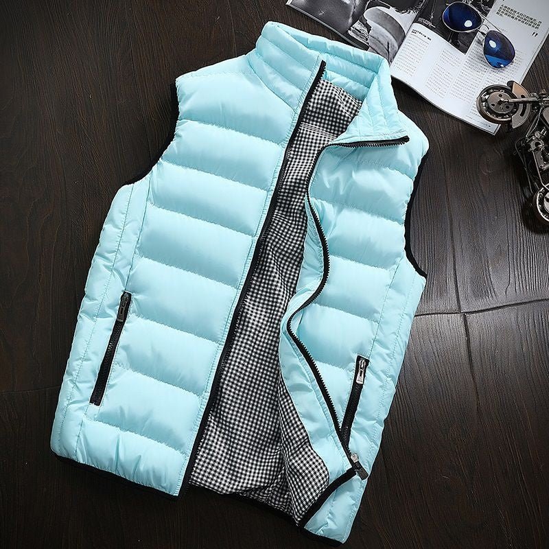 Men's lined and waterproof vest - Functional and stylish at once