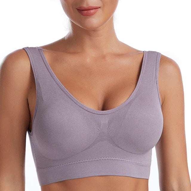 Daria - A set of 3 comfortable bras offering support