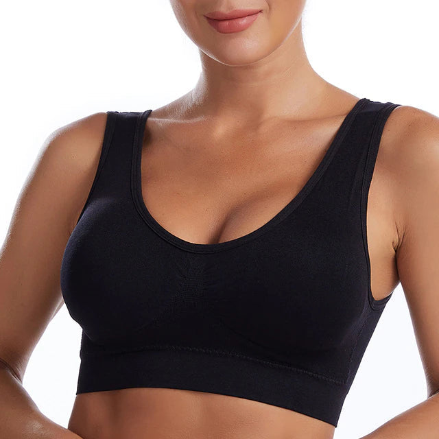 Daria - A set of 3 comfortable bras offering support