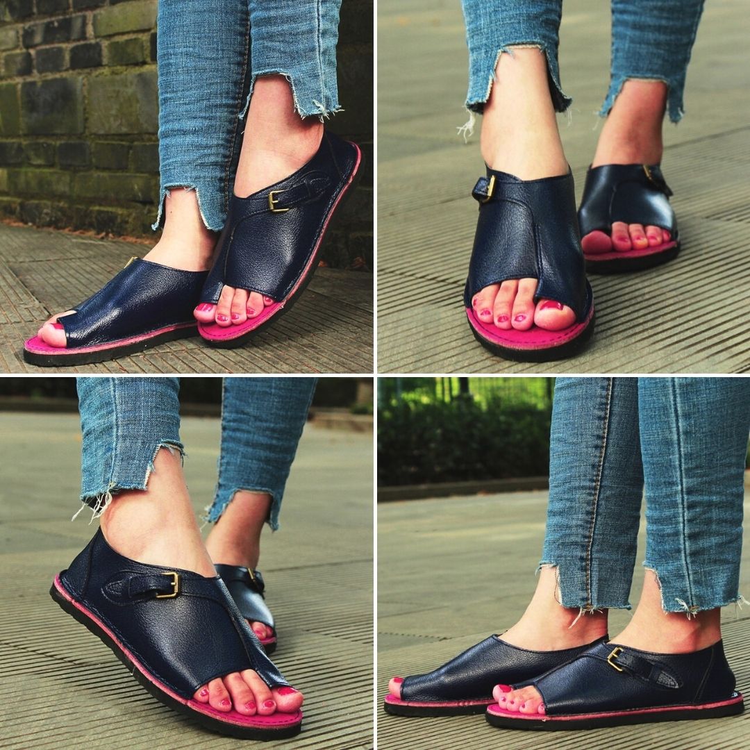 Elvina - Flat Sandals with Buckles
