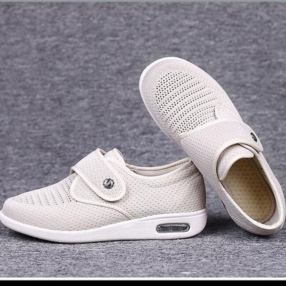 Lavinia - Extra wide shoes for diabetics and sensitive feet