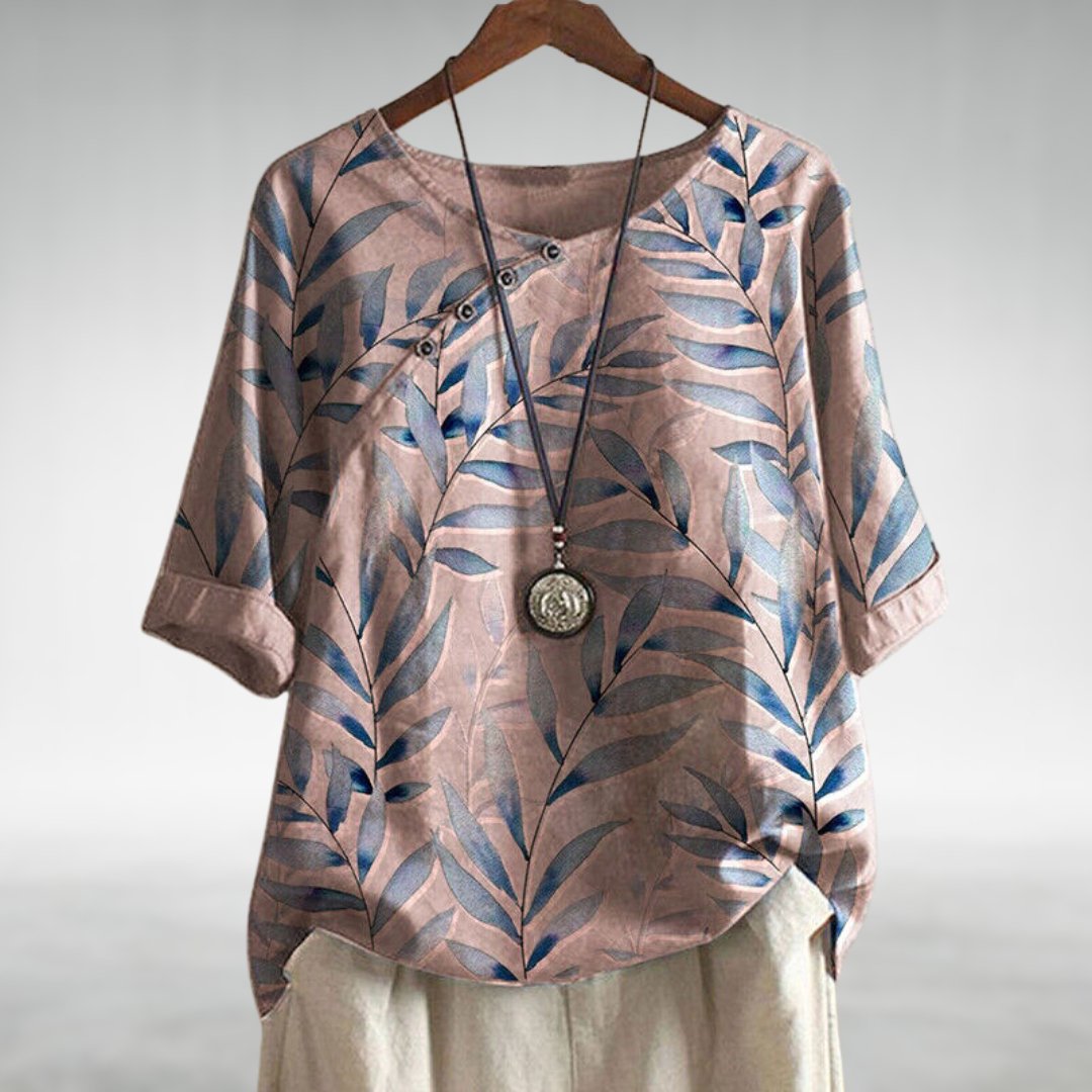 Helene - Relaxed Floral Shirt in a Casual Design