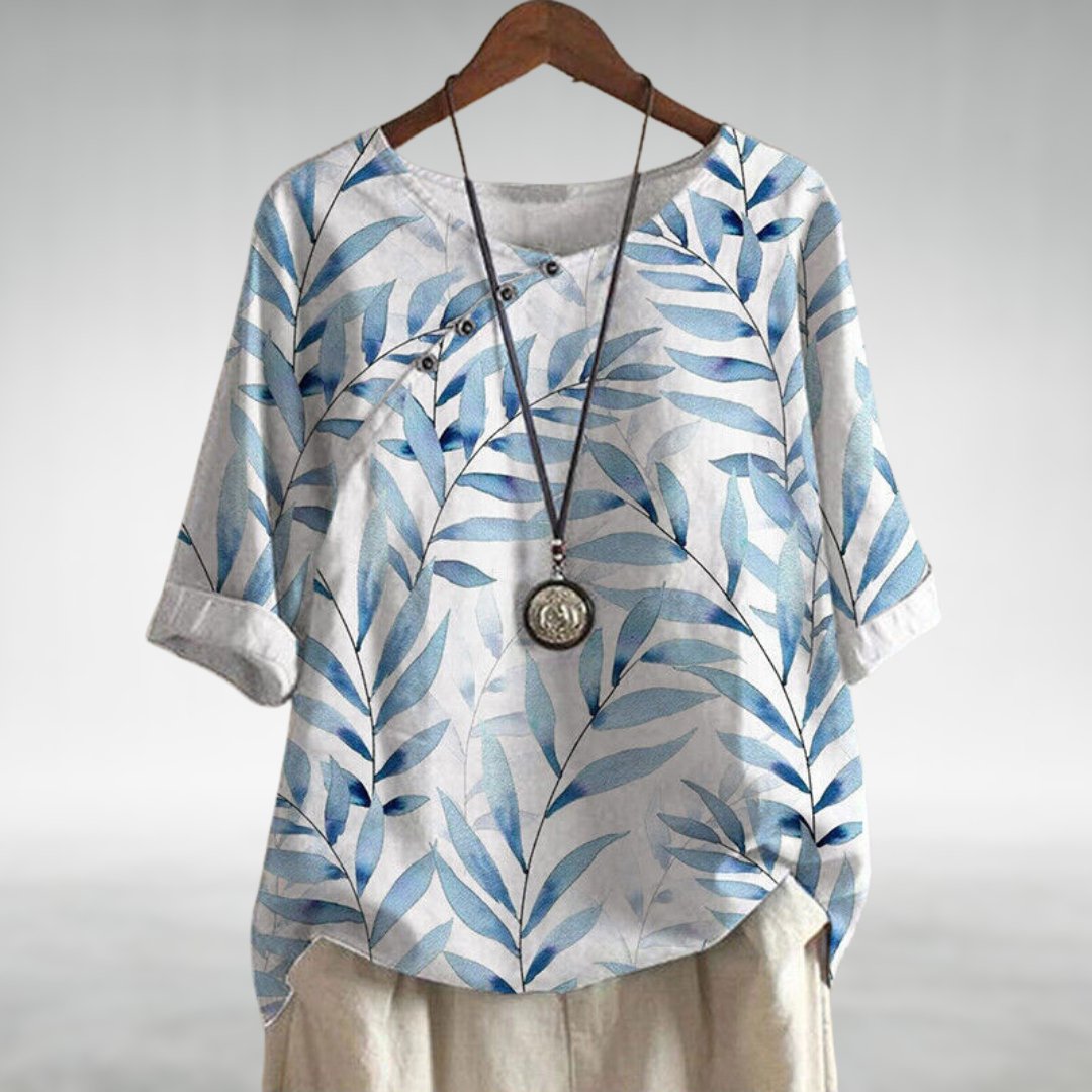 Helene - Relaxed Floral Shirt in a Casual Design