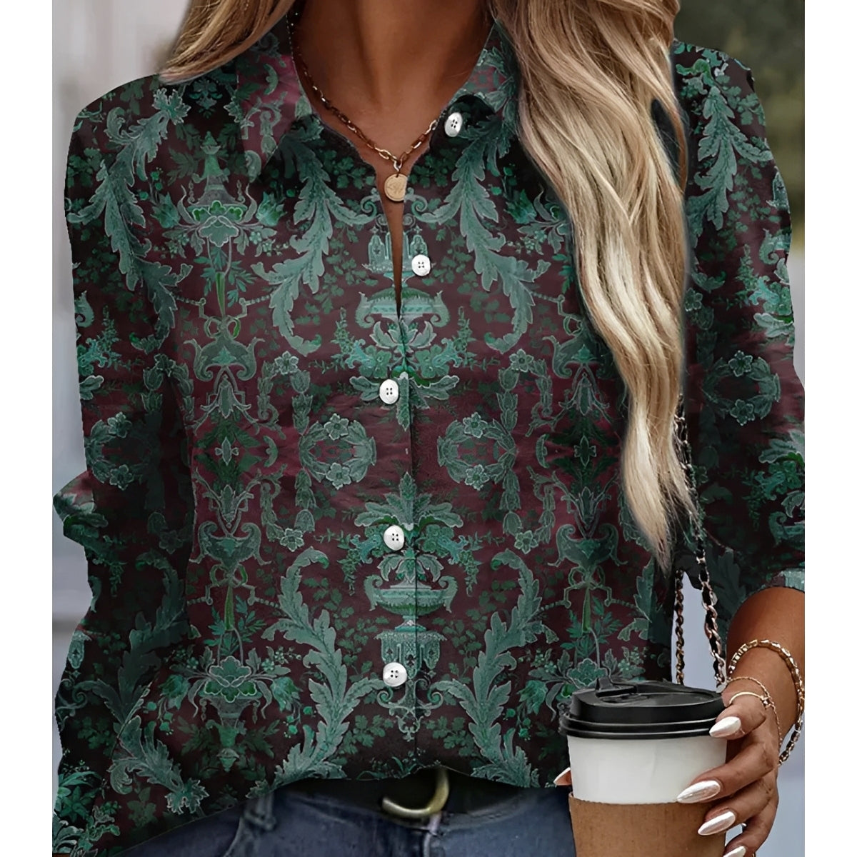 Elvie – Elegant Blouse with Bold Pattern