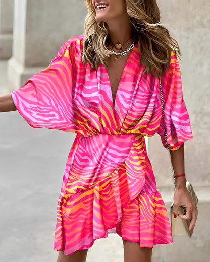 Jackie – Elegant Fitted Mini Dress