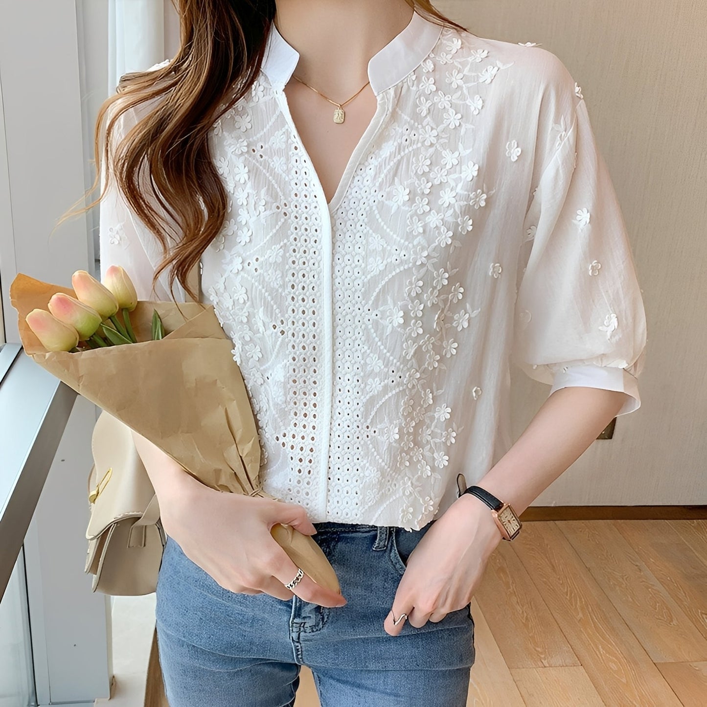 Camille – Chic and Comfortable White Shirt