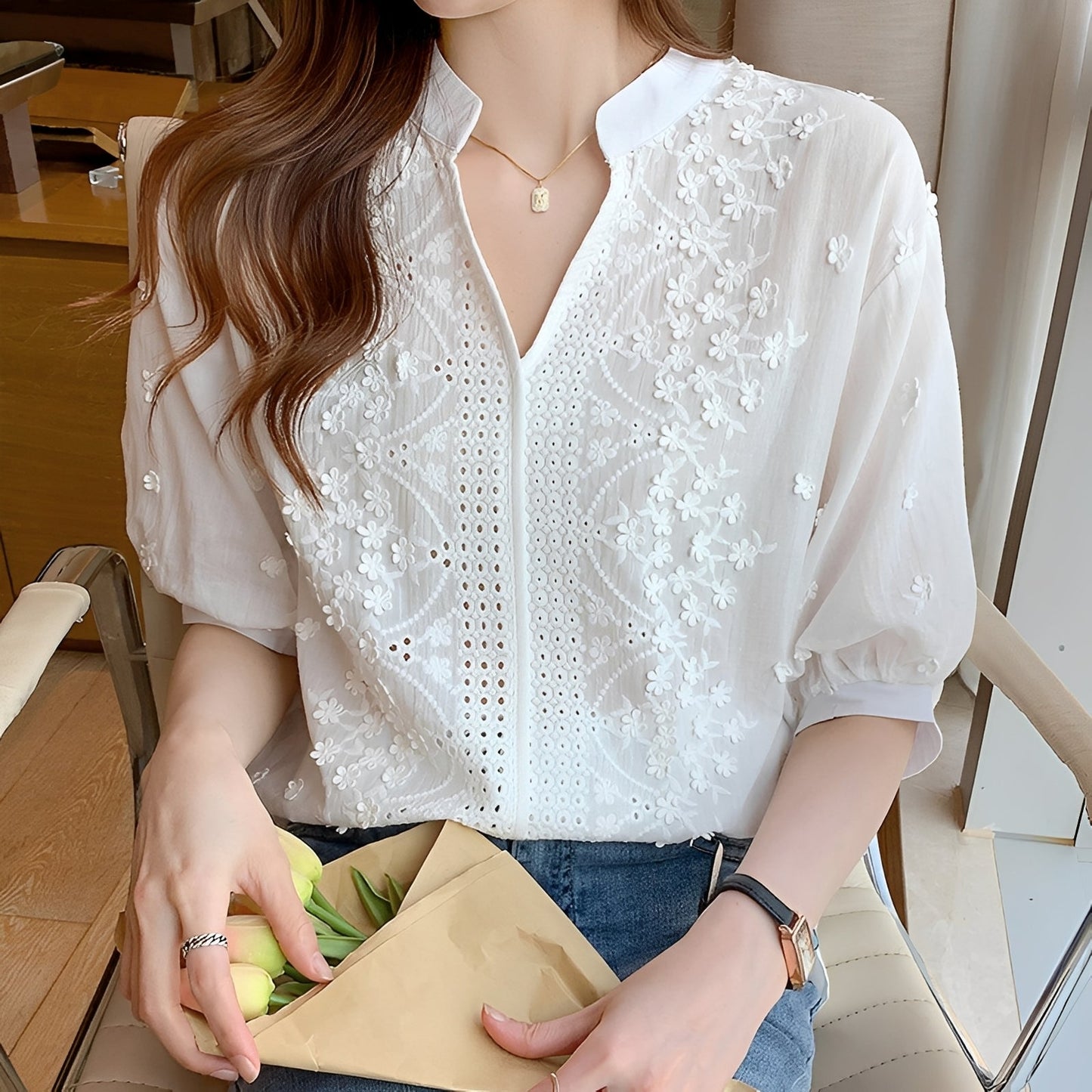 Camille – Chic and Comfortable White Shirt
