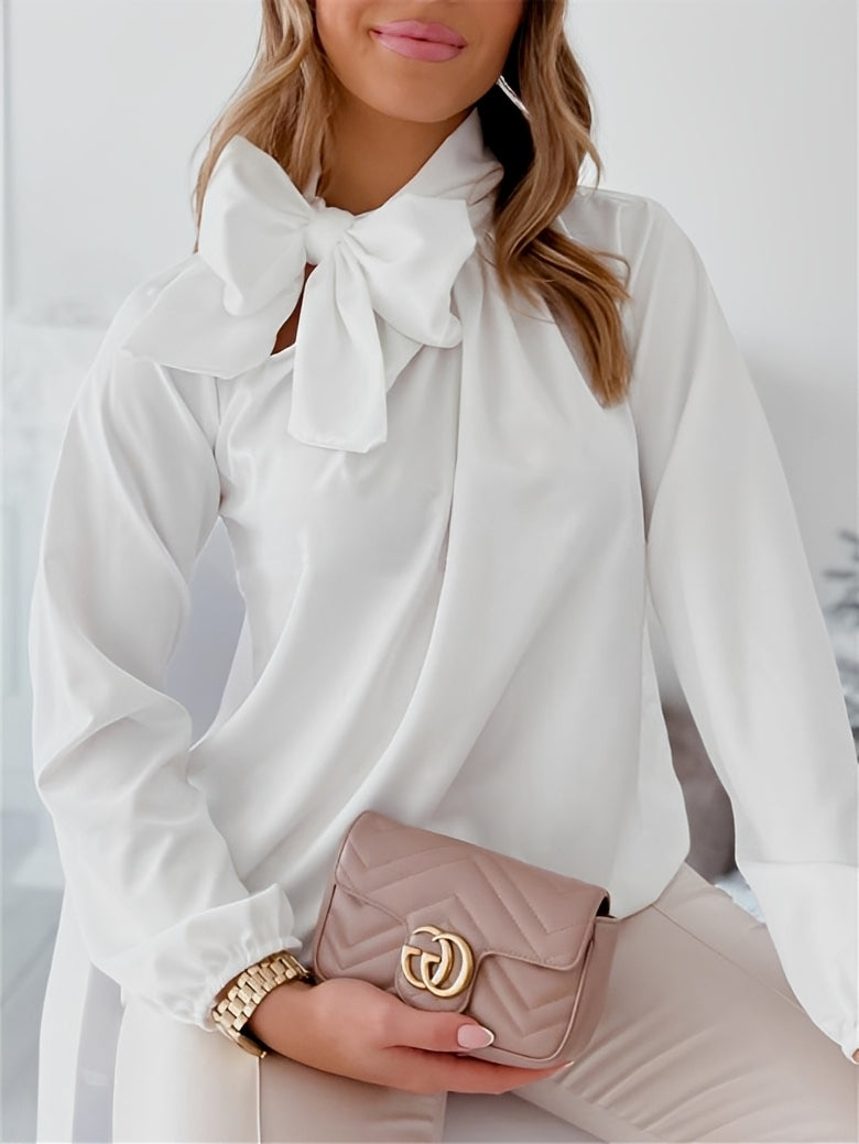 Juliette – Elegant Blouse with Tied Collar