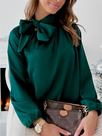 Juliette – Elegant Blouse with Tied Collar