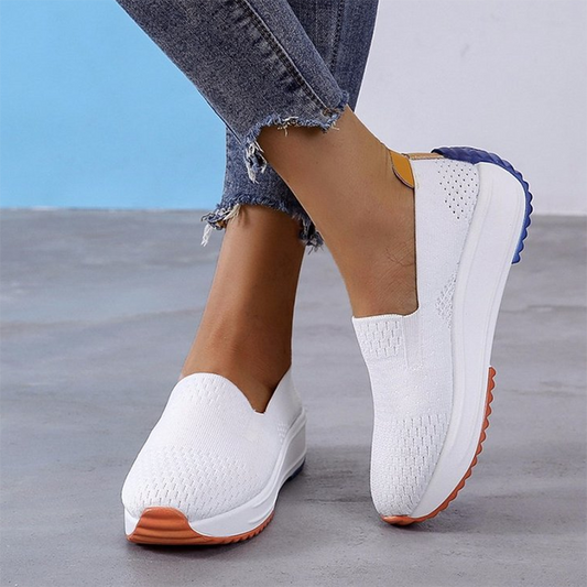 Leonora - Cozy sneakers for bunion relief