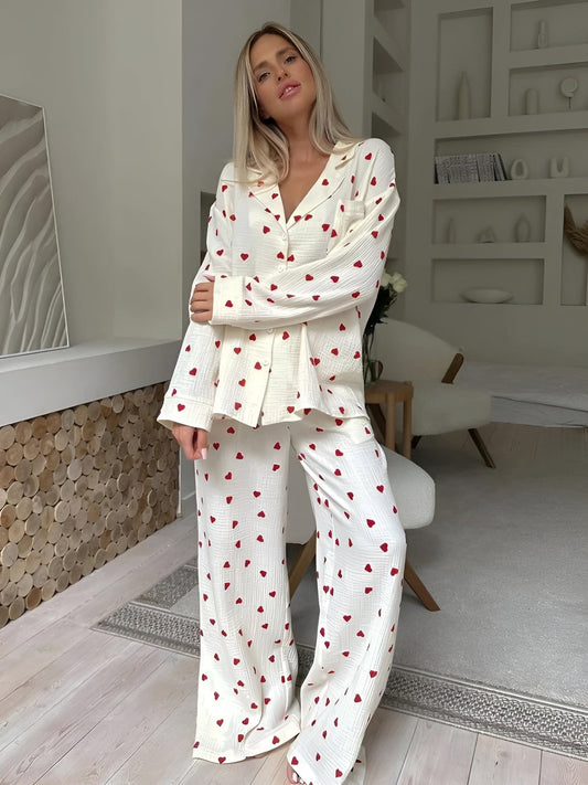 Lola – Trendy Pajamas with Heart Patterns