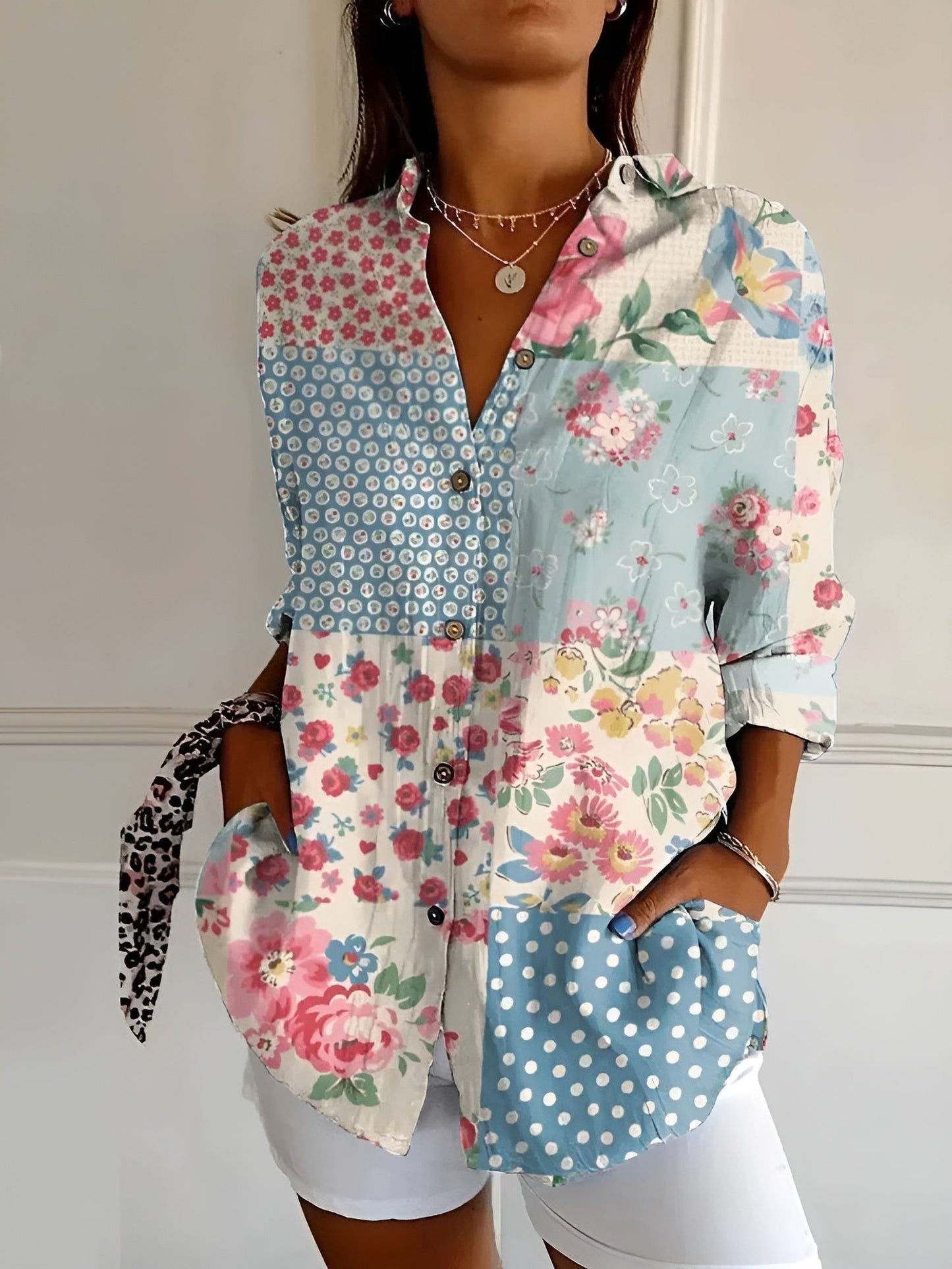 Amara - Lightweight floral-patterned shirt